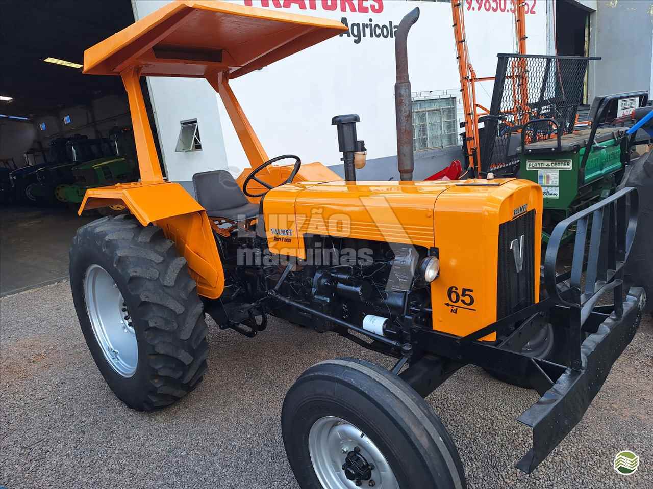 TRATOR VALMET VALMET 65 Tração 4x2 Luizão Máquinas Agrícolas UMUARAMA PARANÁ PR