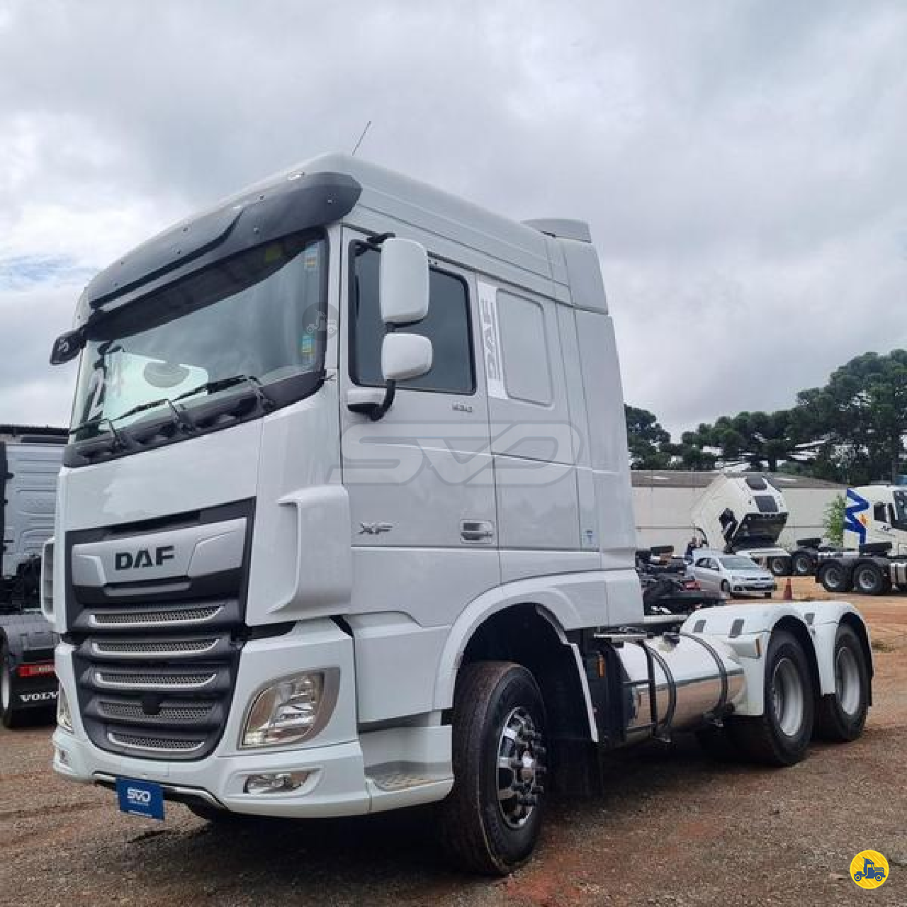 CAMINHAO DAF DAF XF FTT 530 Cavalo Mecânico Cavalo 6x4 SVD Seminovos CURITIBA PARANÁ PR