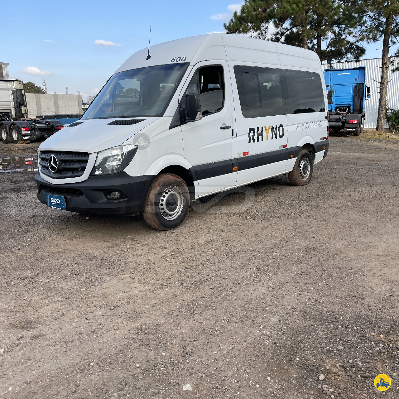 VANS MERCEDES-BENZ Sprinter VAN 415 SVD Seminovos CURITIBA PARANÁ PR
