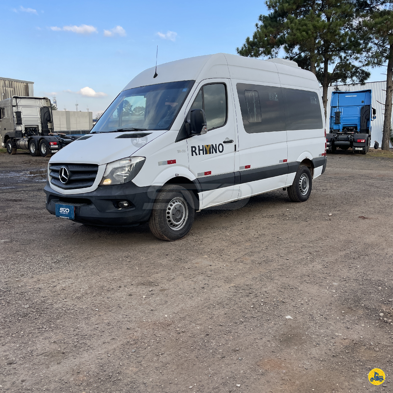 VANS MERCEDES-BENZ Sprinter VAN 415 SVD Seminovos CURITIBA PARANÁ PR