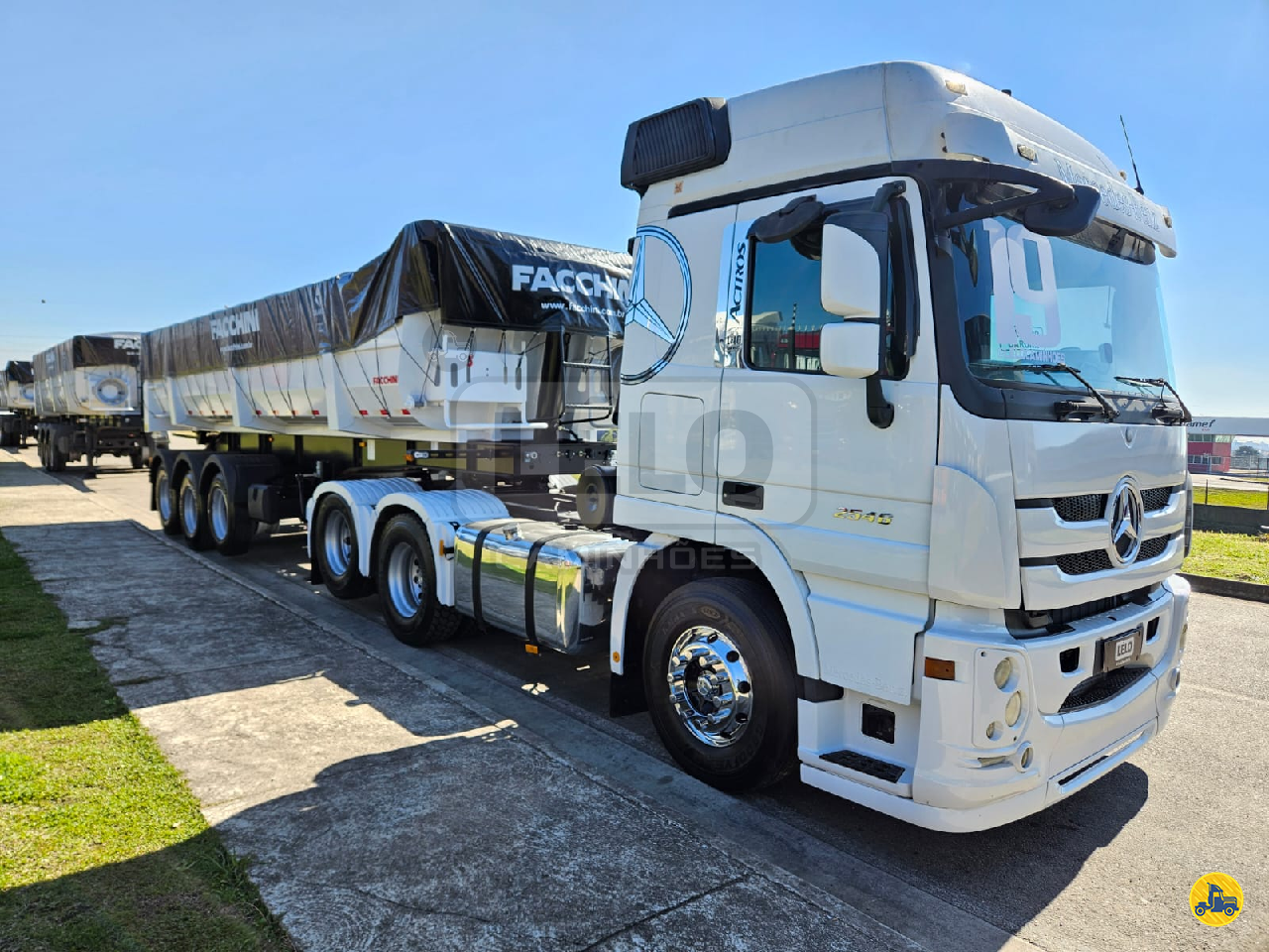 CAMINHAO MERCEDES-BENZ MB 2546 Cavalo Mecânico Cavalo 6x2 Lelo Caminhões CURITIBA PARANÁ PR