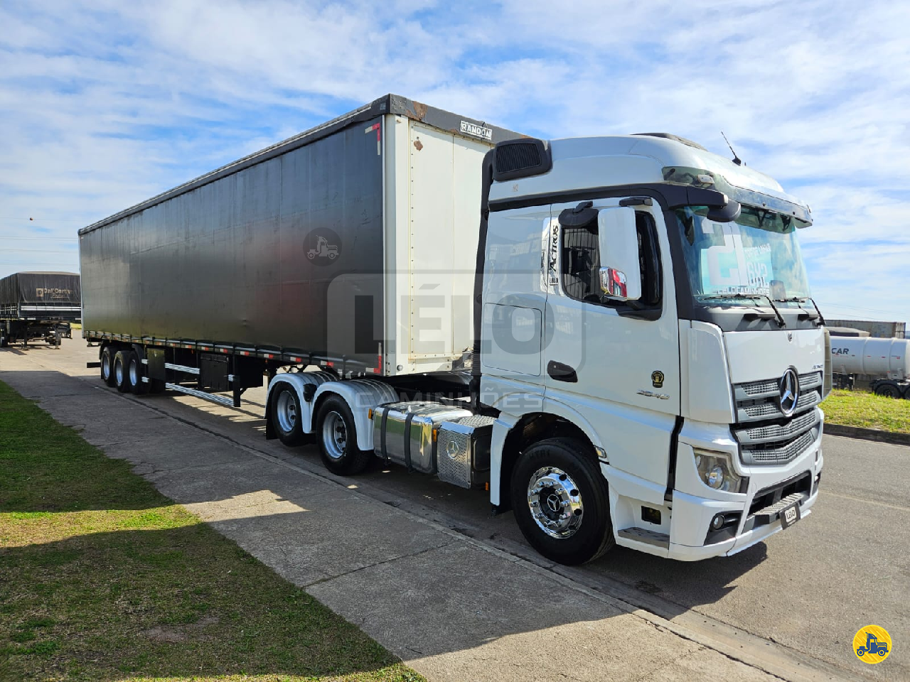 CAMINHAO MERCEDES-BENZ MB 2548 Cavalo Mecânico Cavalo 6x2 Lelo Caminhões CURITIBA PARANÁ PR
