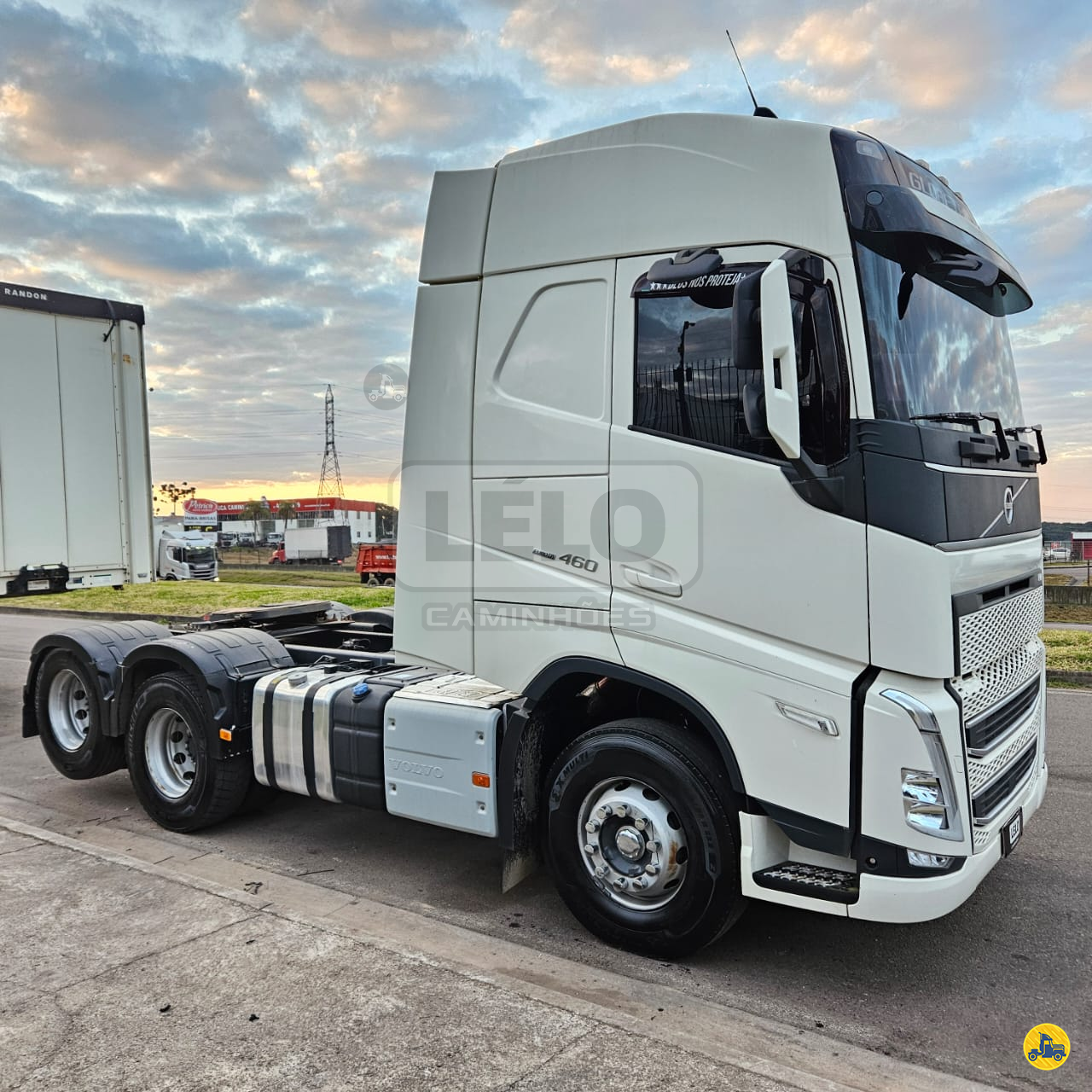 CAMINHAO VOLVO VOLVO FH 460 Cavalo Mecânico Cavalo 6x2 Lelo Caminhões CURITIBA PARANÁ PR