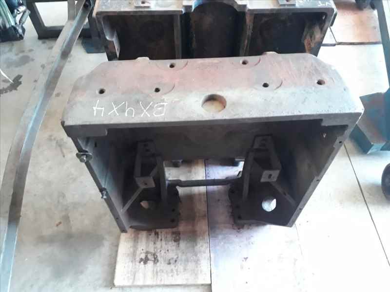 Suporte motor para tratores Agrale 4150