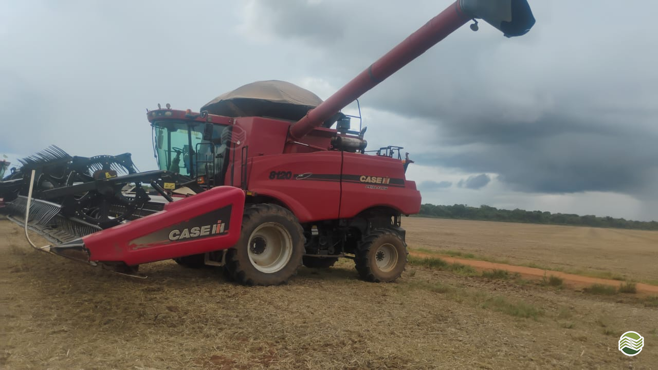 COLHEITADEIRA CASE CASE 8120 LF Máquinas Agrícolas SP MIGUELOPOLIS SÃO PAULO SP