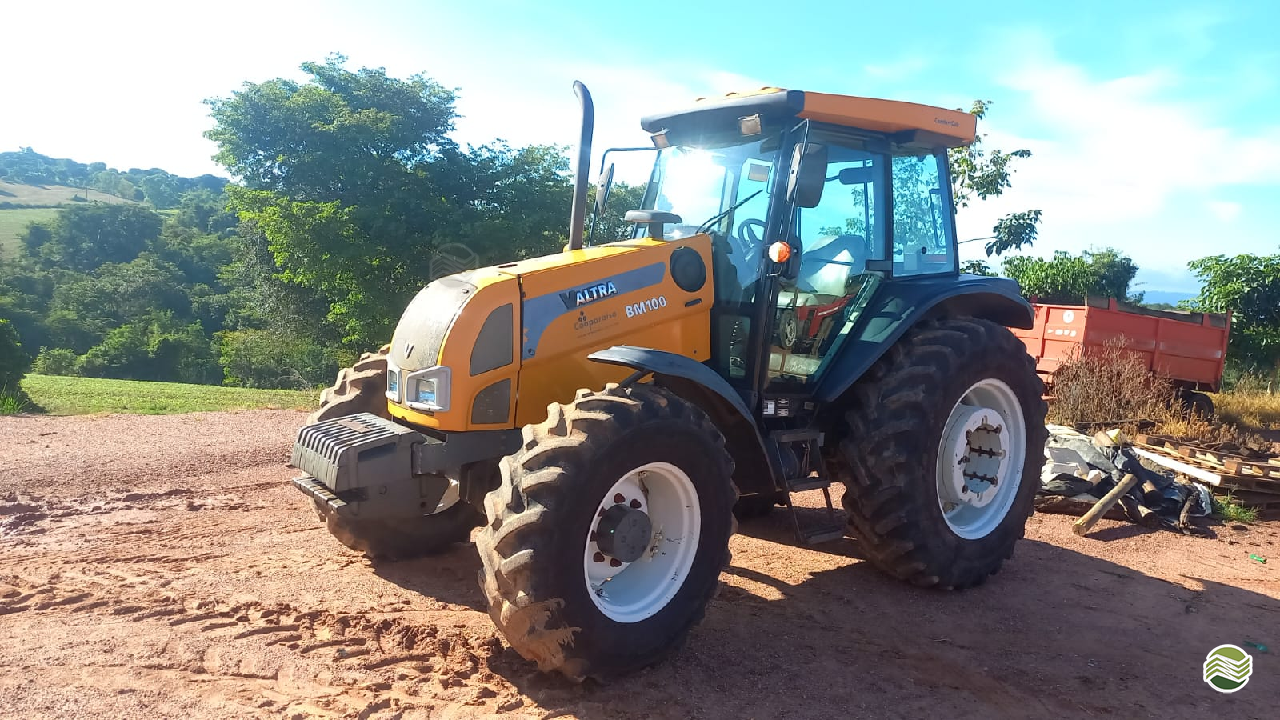 TRATOR VALTRA VALTRA BM 100 Tração 4x4 LF Máquinas Agrícolas SP MIGUELOPOLIS SÃO PAULO SP