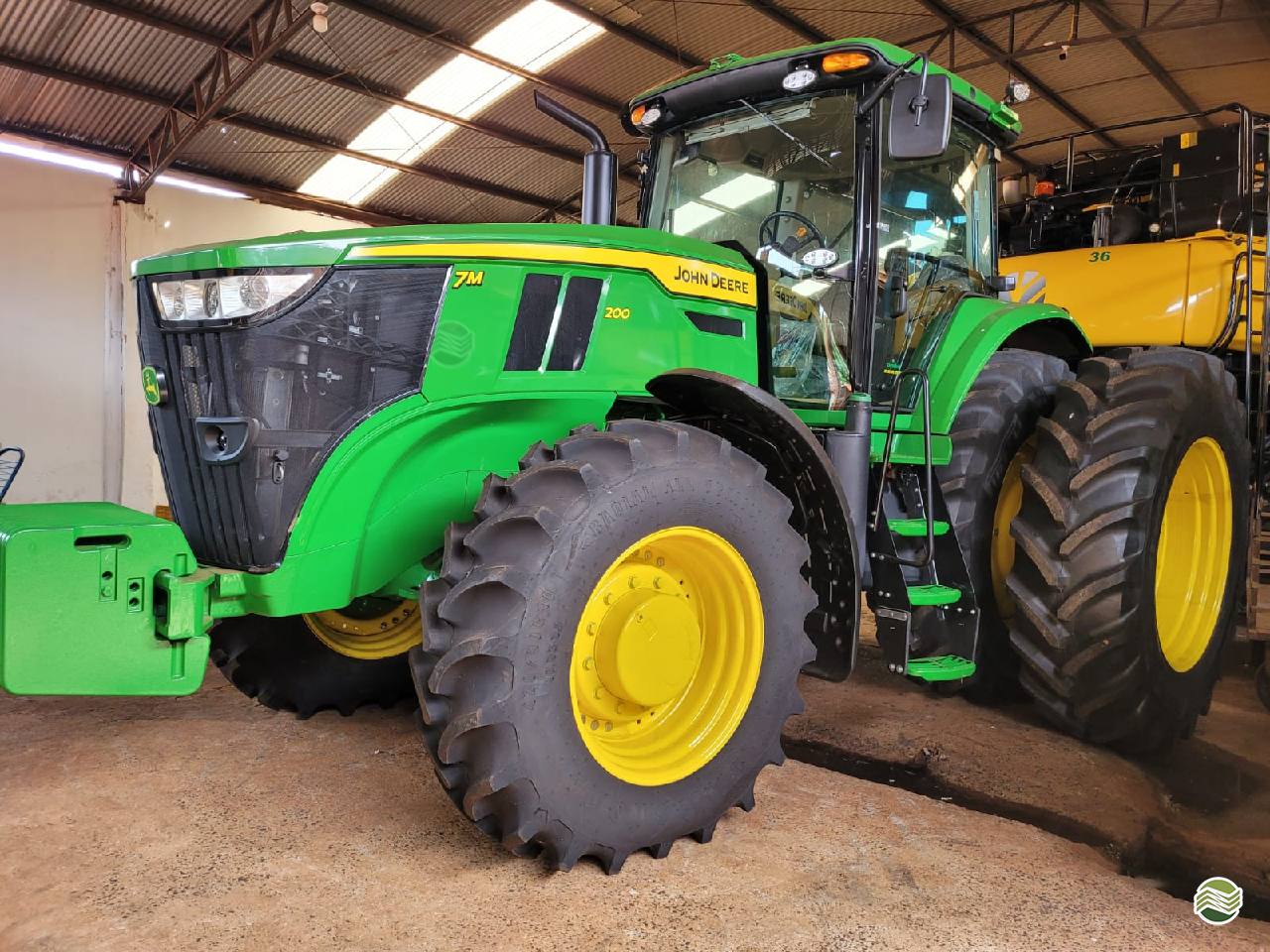 TRATOR JOHN DEERE JOHN DEERE 7M 200 Tração 4x4 LF Máquinas Agrícolas SP MIGUELOPOLIS SÃO PAULO SP