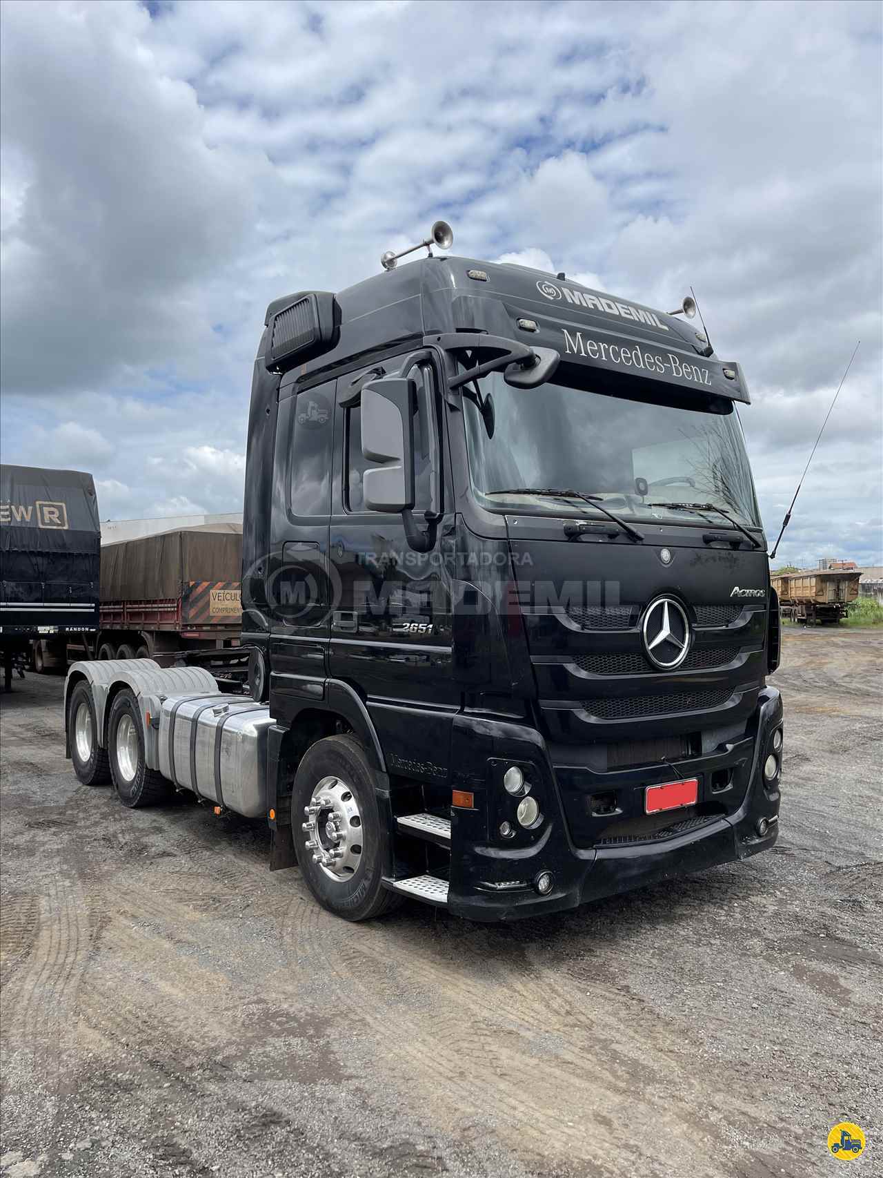 CAMINHAO MERCEDES-BENZ MB 2651 Cavalo Mecânico Cavalo 6x4 Transportadora Mademil FRANCA SÃO PAULO SP