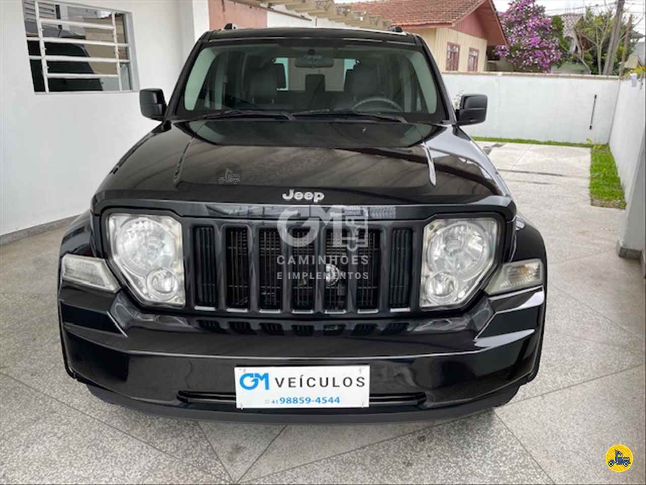 CARRO JEEP Cherokee 3.7 Sport  GM Caminhões  CURITIBA PARANÁ PR