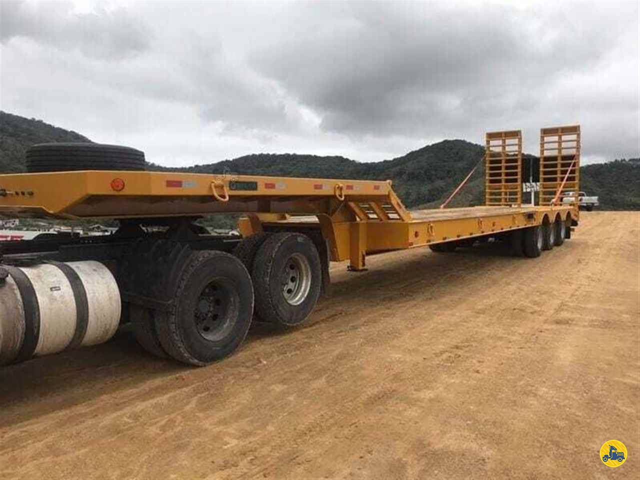CARRETA SEMI-REBOQUE PRANCHA Reta Selva Equipamentos Rodoviários PENHA SANTA CATARINA SC