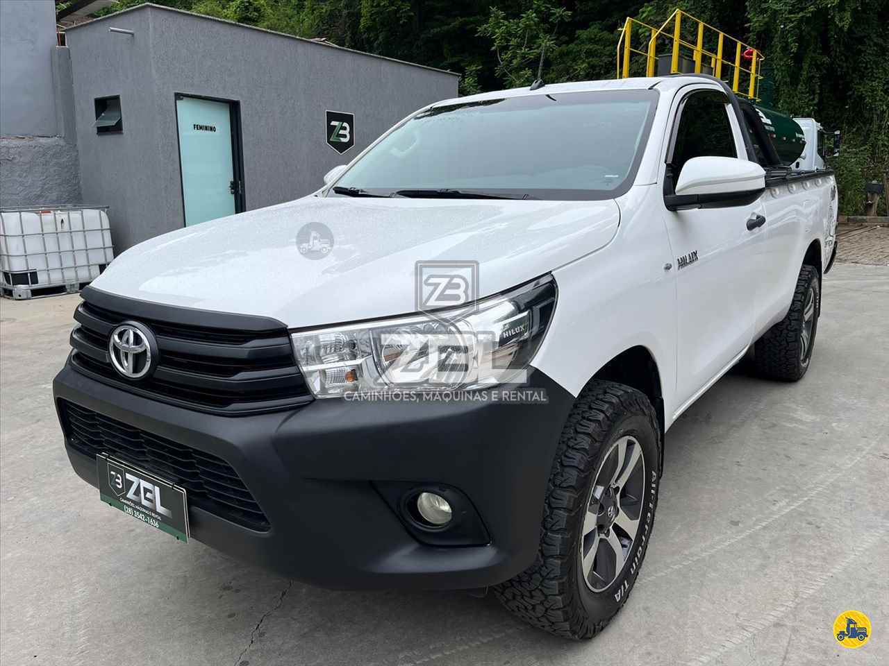 CARRO TOYOTA Hilux 2.8 CS ZBL Caminhões CASTELO ESPÍRITO SANTO ES