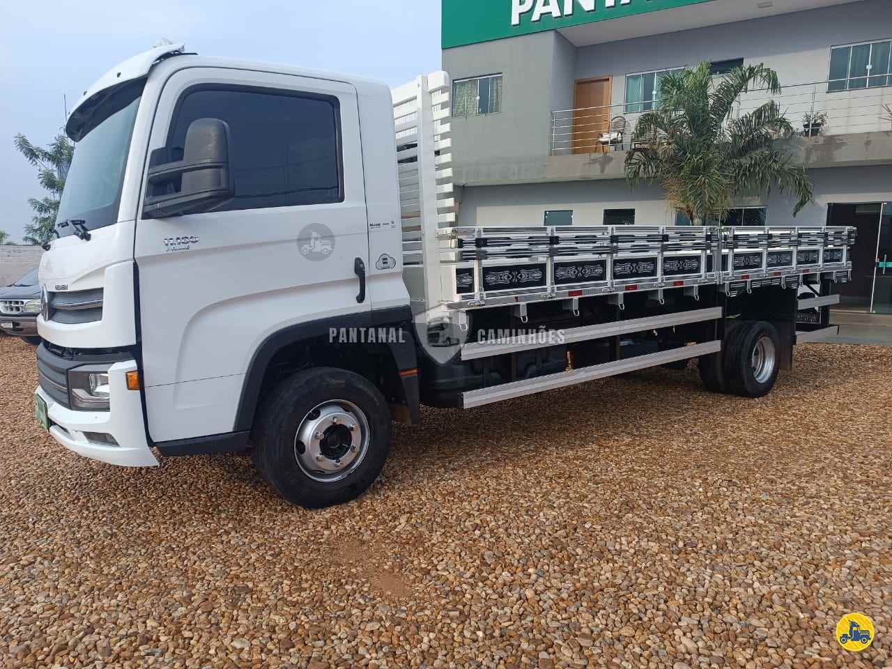 CAMINHAO VOLKSWAGEN VW 11180 Carga Seca 3/4 4x2 Pantanal Caminhões RONDONOPOLIS MATO GROSSO MT