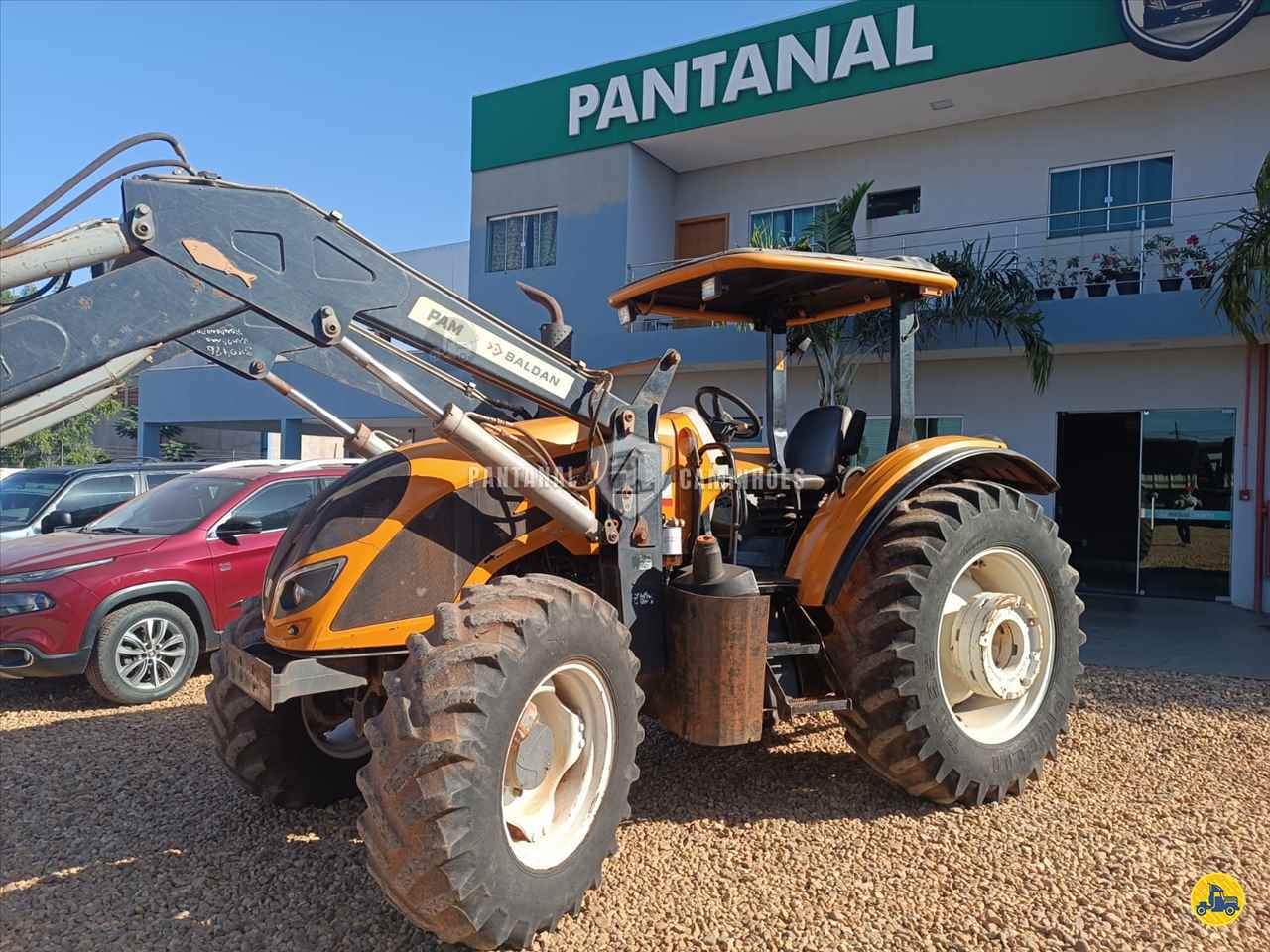 TRATOR VALTRA VALTRA A114 Tração 4x4 Pantanal Caminhões RONDONOPOLIS MATO GROSSO MT