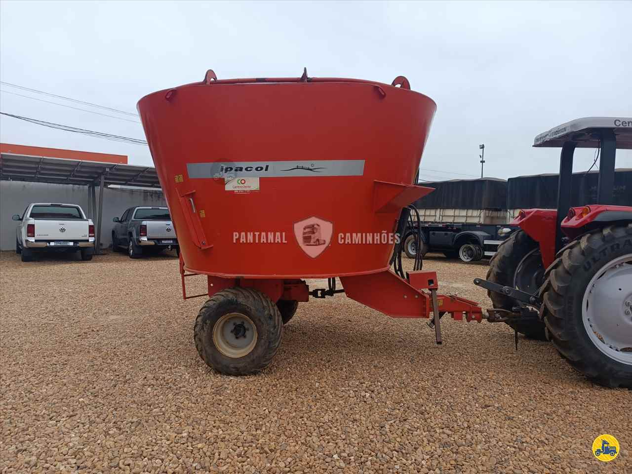 EQUIPAMENTOS GRÃOS e SEMENTES MISTURADOR DE SEMENTES Pantanal Caminhões RONDONOPOLIS MATO GROSSO MT
