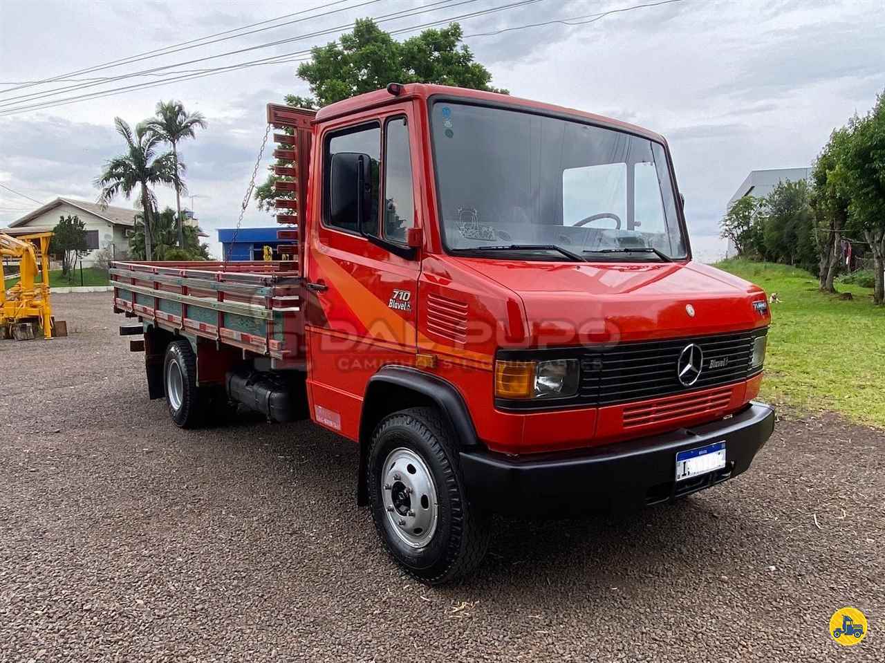 CAMINHAO MERCEDES-BENZ MB 710 Dal Pupo Caminhões e Guindastes BARRA FUNDA RIO GRANDE DO SUL RS