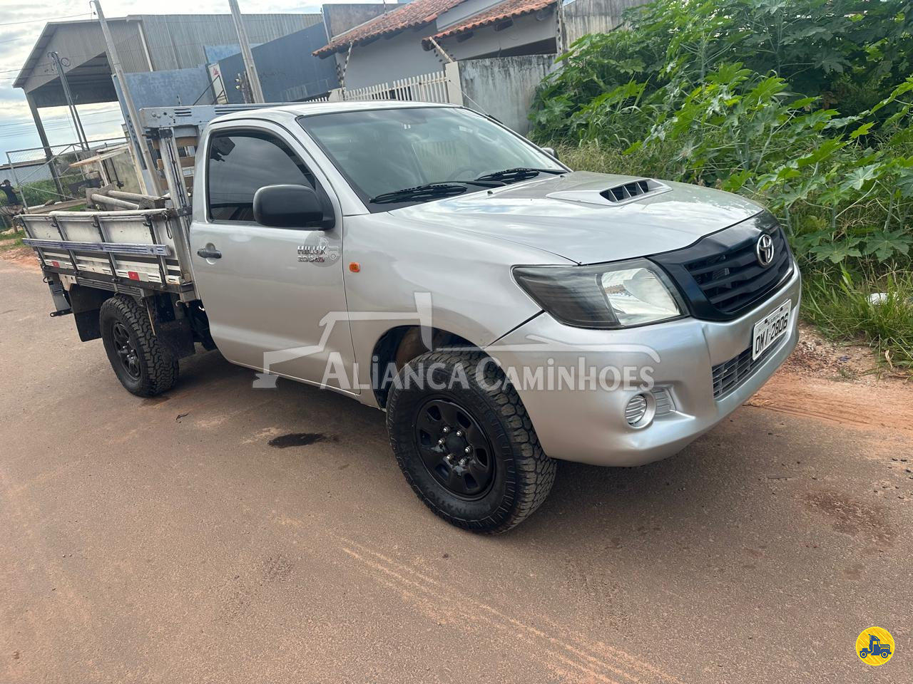 CARRO TOYOTA Hilux 3.0 CS Aliança Caminhões e Máquinas LUIS EDUARDO MAGALHAES BAHIA BA