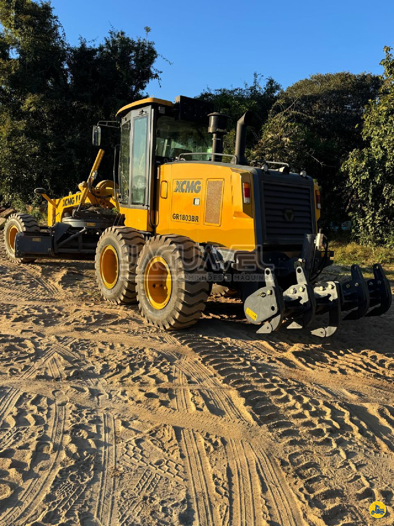 MOTONIVELADORA XCMG GR180 Jaguavel Caminhões - Jaguariaíva JAGUARIAIVA PARANÁ PR