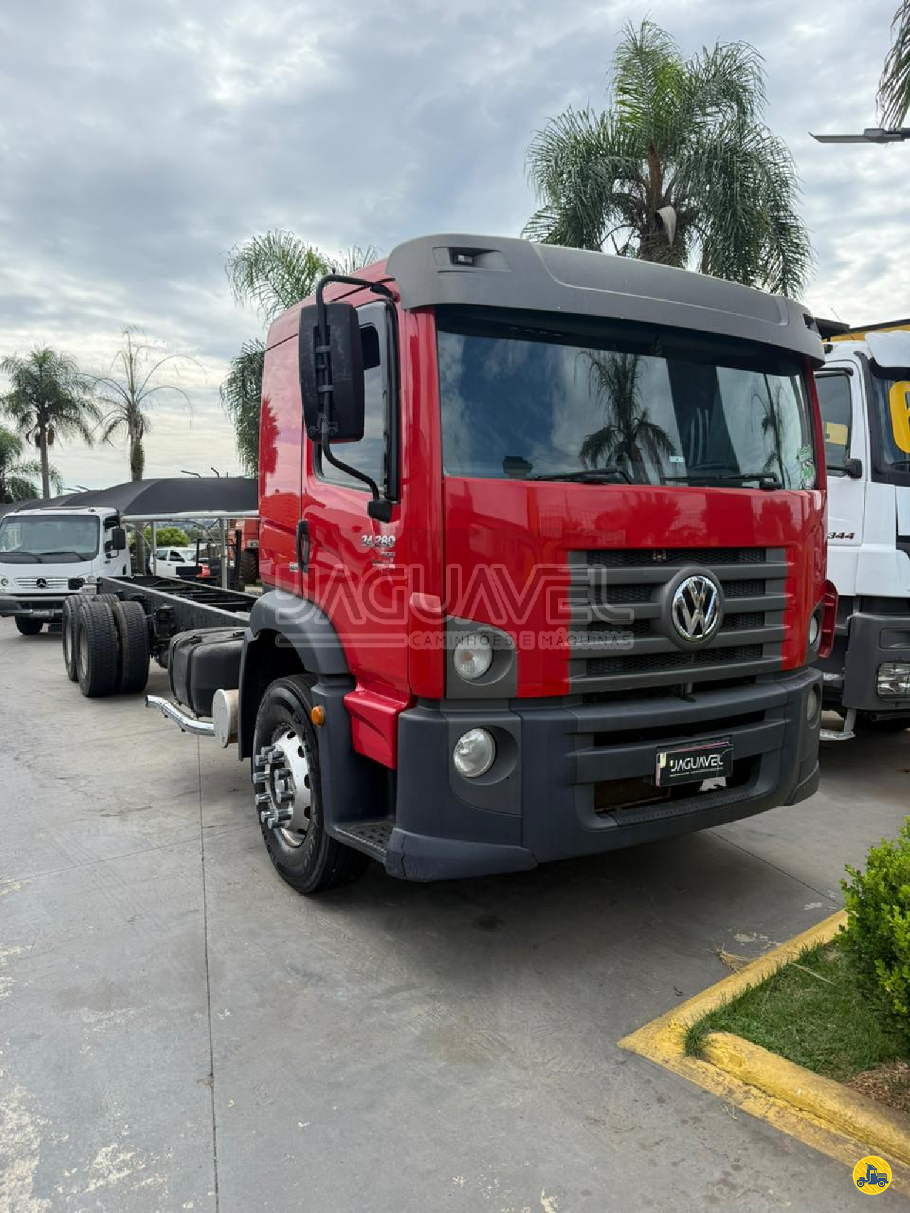 CAMINHAO VOLKSWAGEN VW 24280 Chassis Truck 6x2 Jaguavel Caminhões - Jaguariaíva JAGUARIAIVA PARANÁ PR