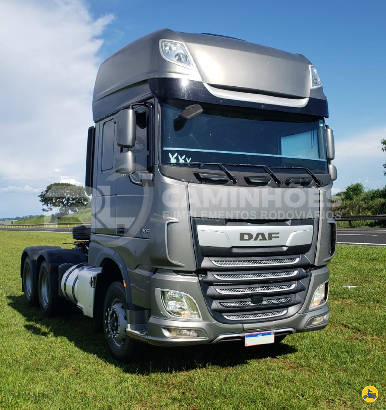 CAMINHAO DAF DAF XF105 530 Cavalo Mecânico Cavalo 6x4 RL Caminhões  RIO VERDE GOIAS GO