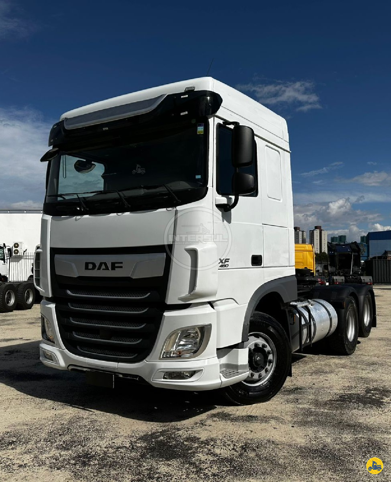 CAMINHAO DAF DAF XF 480 Cavalo Mecânico Cavalo 6x4 Intersul Caminhões SAO PAULO SÃO PAULO SP