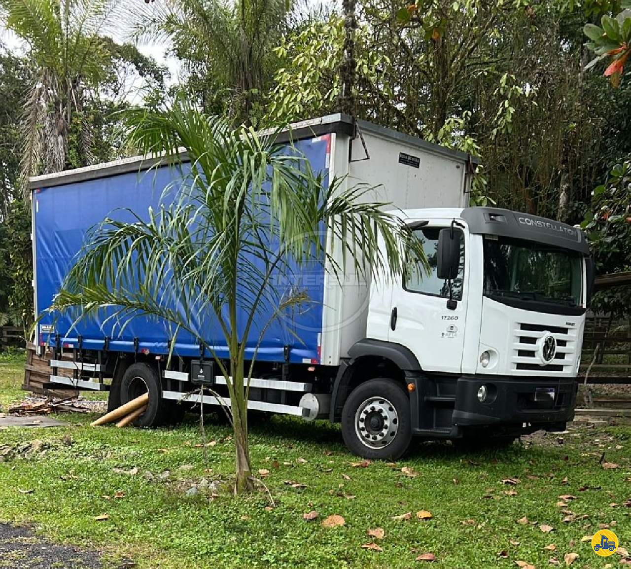 CAMINHAO VOLKSWAGEN VW 17260 Baú Sider Toco 4x2 Intersul Caminhões SAO PAULO SÃO PAULO SP