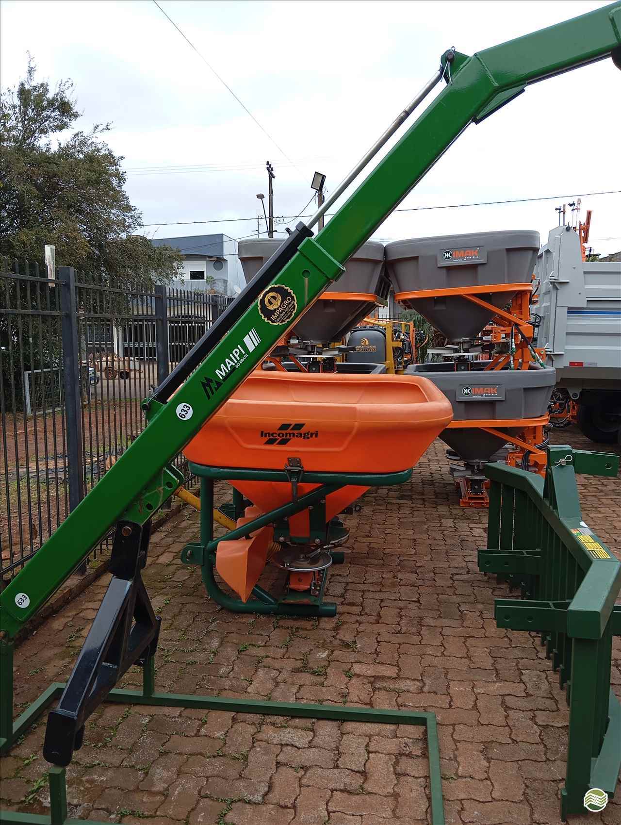 IMPLEMENTOS AGRICOLAS GUINCHO GUINCHO 1000 Kg Impagro Soluções Agrícolas AJURICABA RIO GRANDE DO SUL RS