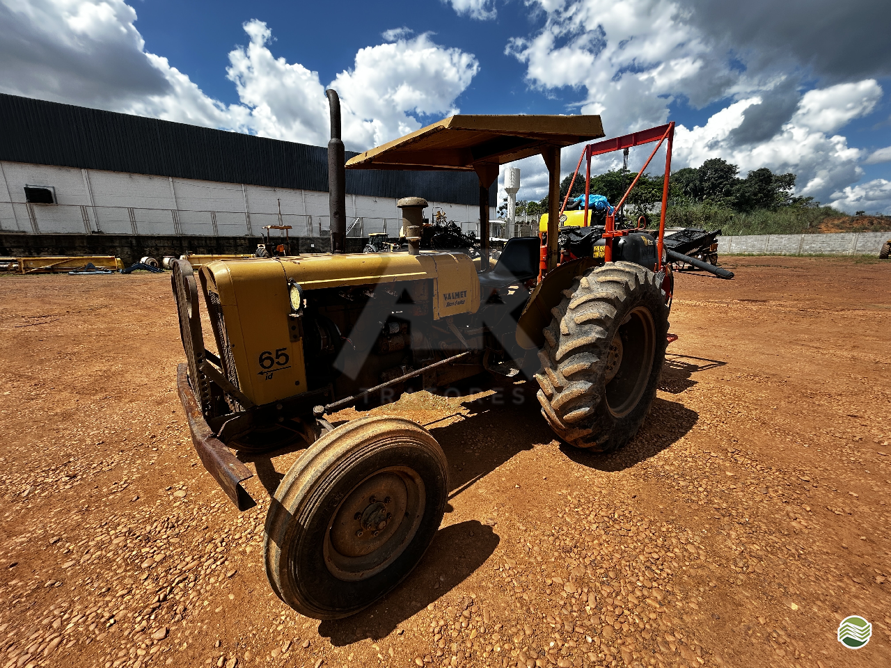 TRATOR VALMET VALMET 60 Tração 4x2 ATR Tratores PALMAS TOCANTINS TO
