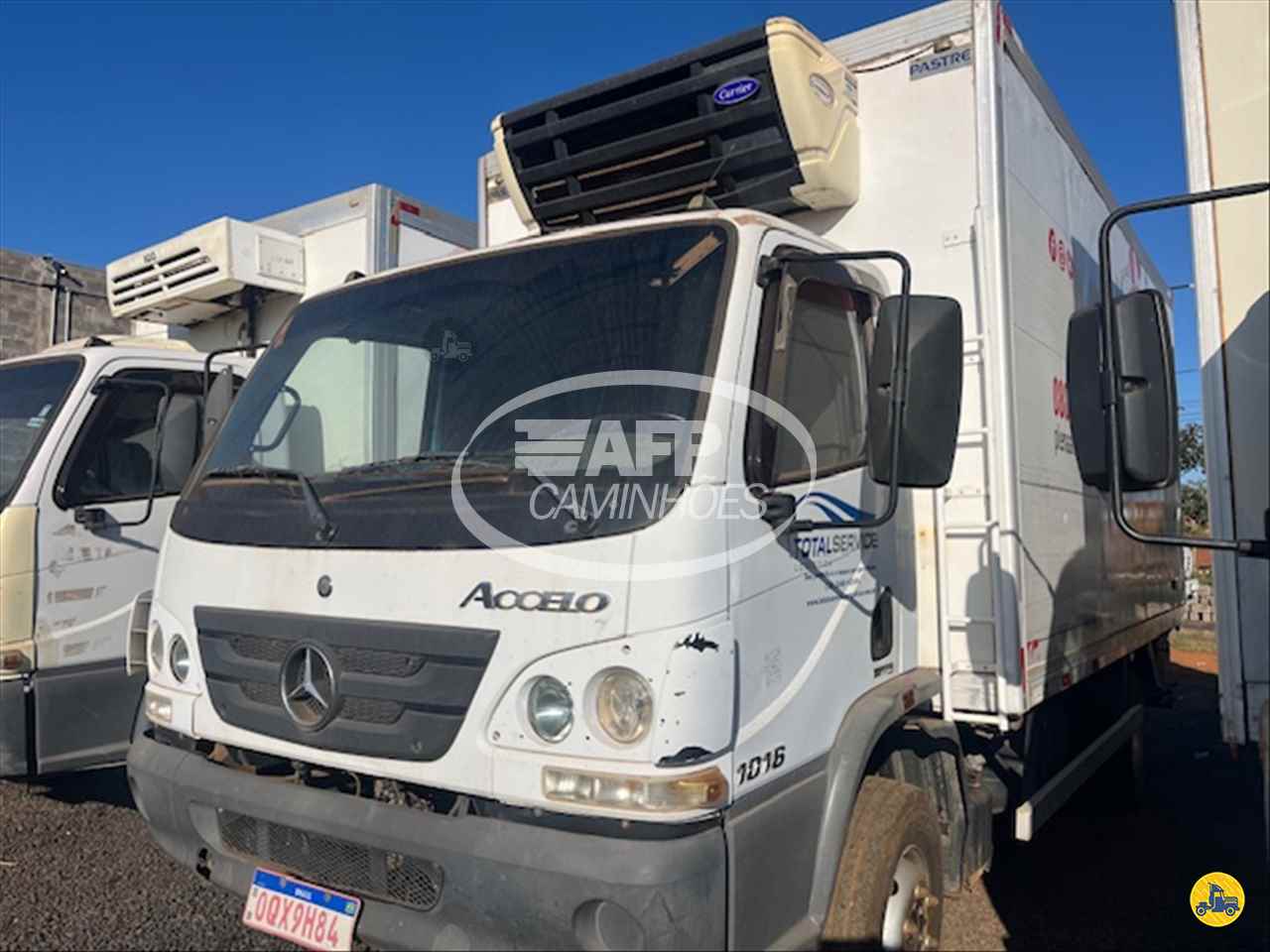 CAMINHAO MERCEDES-BENZ MB 1016 Baú Frigorífico Truck 6x2 AFP Caminhões UBERLANDIA MINAS GERAIS MG