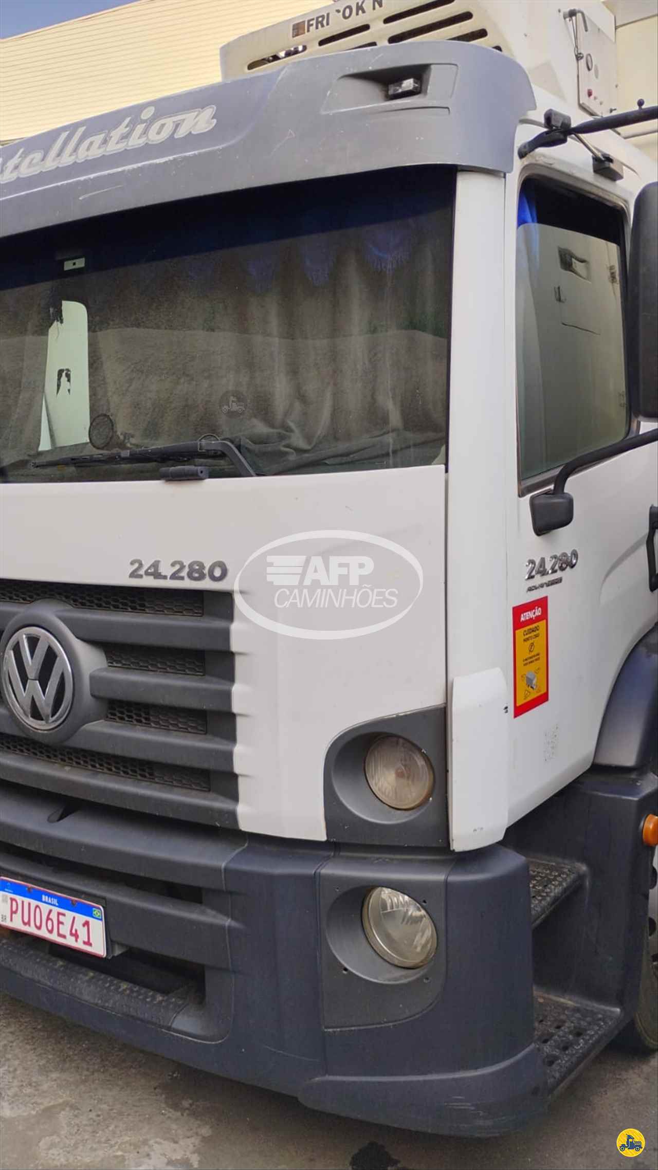 CAMINHAO VOLKSWAGEN VW 24280 Baú Frigorífico Truck 6x2 AFP Caminhões UBERLANDIA MINAS GERAIS MG