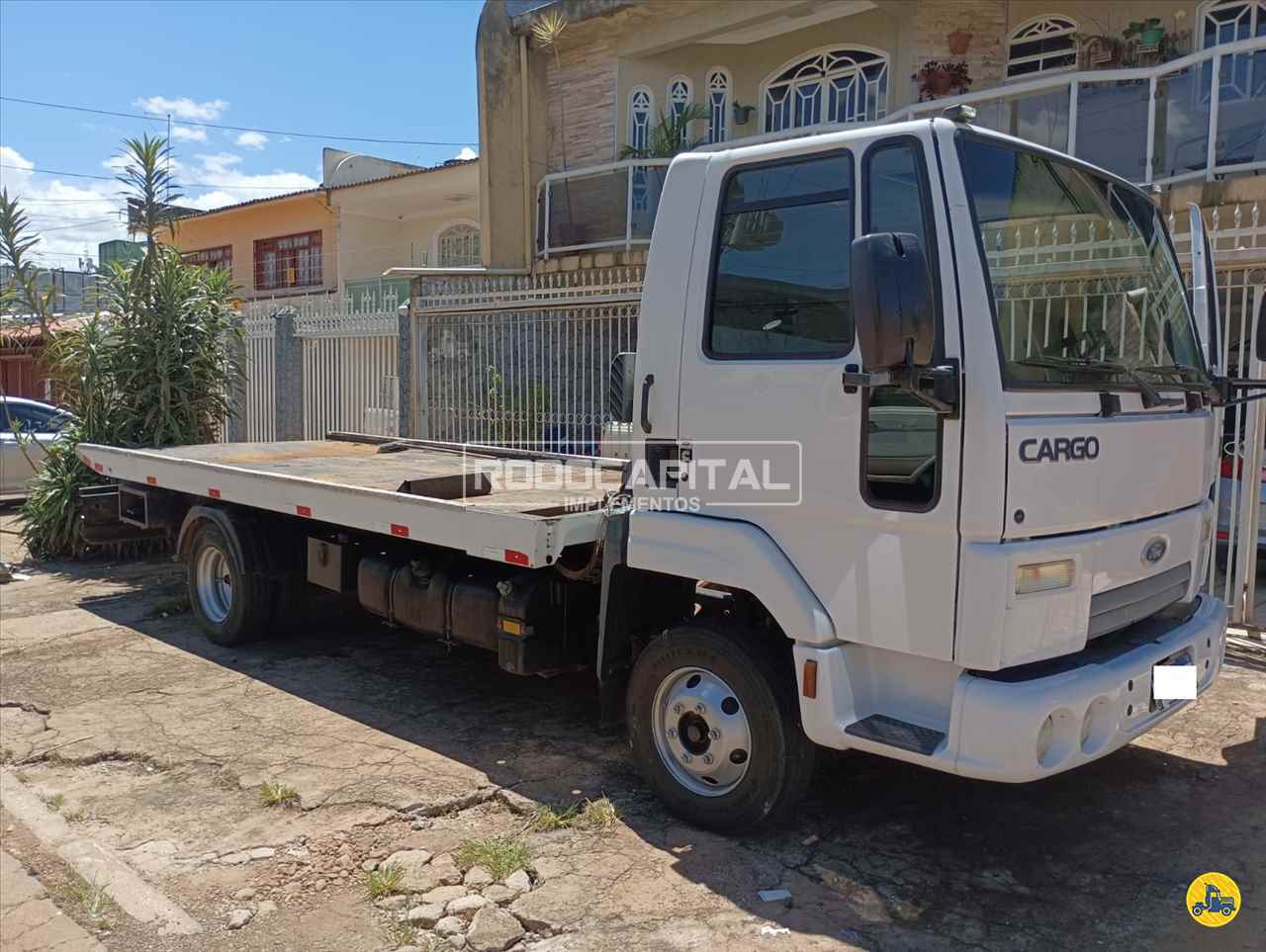 CAMINHAO FORD CARGO 816 Plataforma Guincho 3/4 4x2 RODOCAPITAL - TRUCKVAN BRASILIA DISTRITO FEDERAL DF