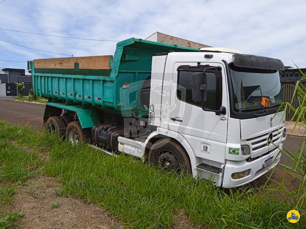CAMINHAO MERCEDES-BENZ MB 2425 Caçamba Basculante 3/4 6x2 Rony Caminhões e Carretas CHAPADAO DO SUL MATO GROSSO DO SUL MS