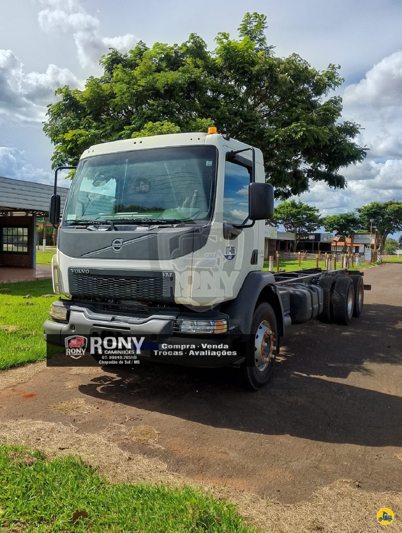 CAMINHAO VOLVO VOLVO VM 330 Chassis Truck 6x4 Rony Caminhões e Carretas CHAPADAO DO SUL MATO GROSSO DO SUL MS