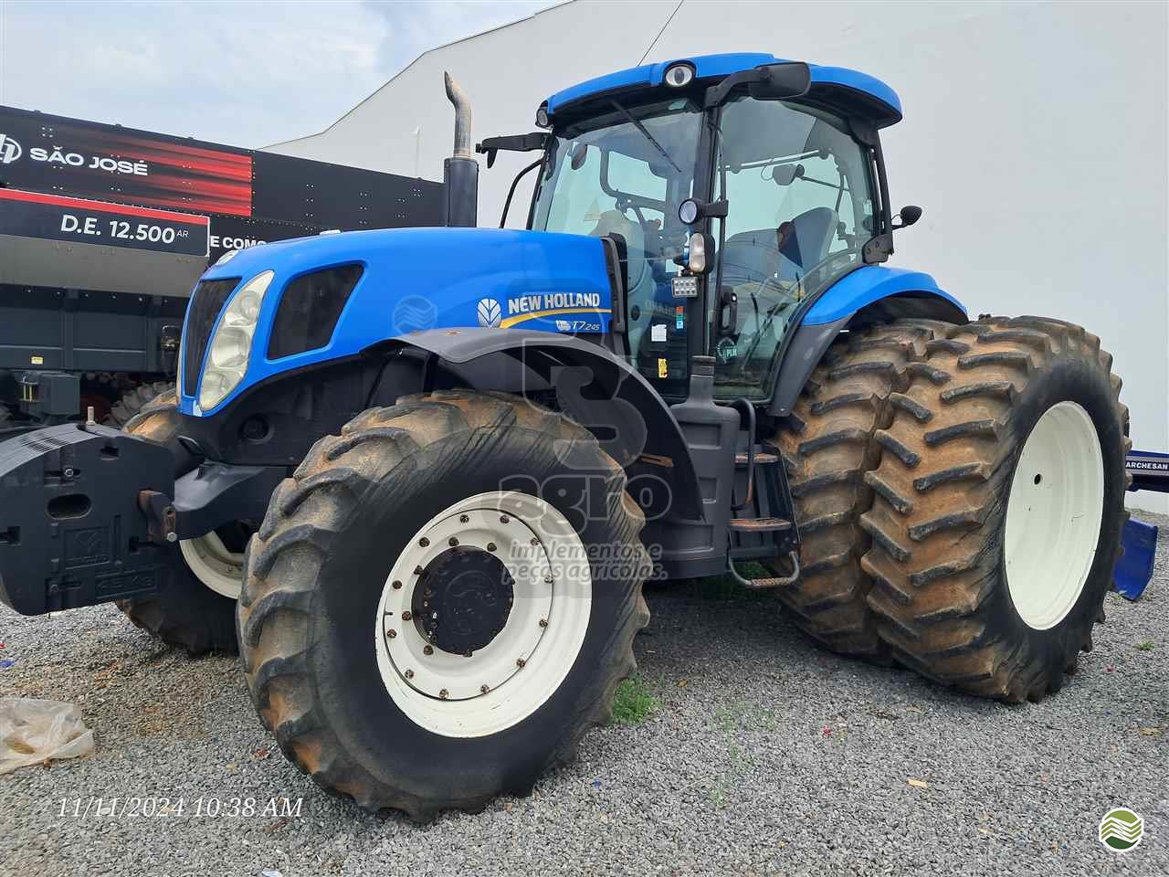 TRATOR NEW HOLLAND NEW T7 245 Tração 4x4 BS Agro Implementos Agrícolas TAPURAH MATO GROSSO MT