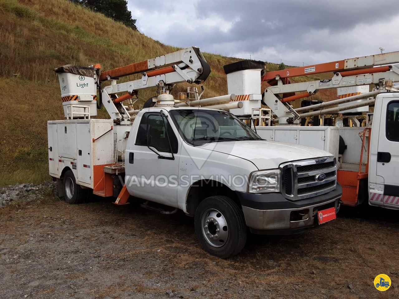 CAMINHAO FORD F4000 Cesto Aereo Isolado Toco 4x4 Vamos Seminovos - Caçapava CACAPAVA SÃO PAULO SP