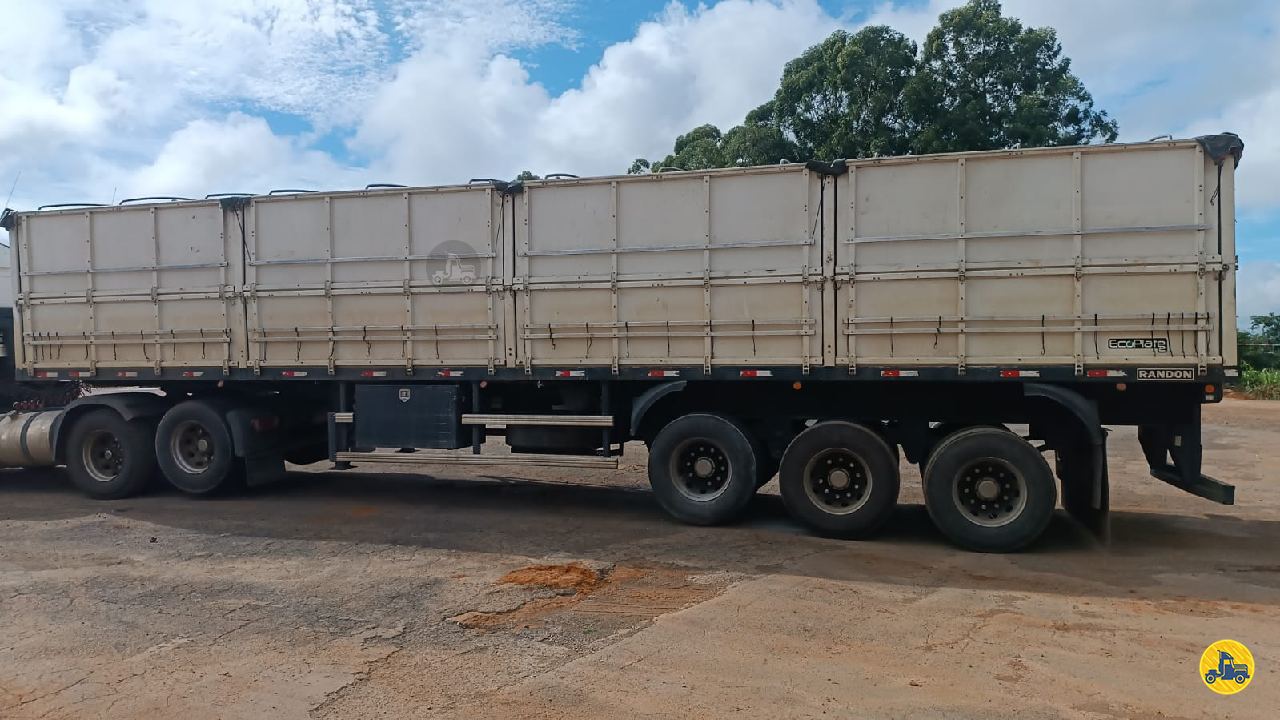 CARRETA SEMI-REBOQUE GRANELEIRO Gerominho Implementos Rodoviários - Guerra UBERLANDIA MINAS GERAIS MG