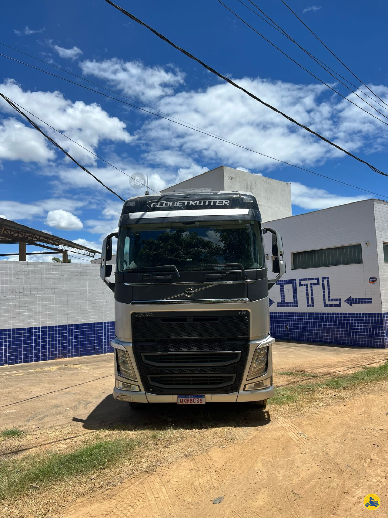 CAMINHAO VOLVO VOLVO FH 460 Cavalo Mecânico Cavalo 8x2 DTL Logística  CARATINGA MINAS GERAIS MG