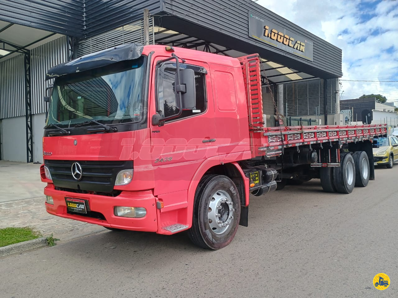 CAMINHAO MERCEDES-BENZ MB 2428 Grade Baixa Truck 6x2 1000 Car CURITIBA PARANÁ PR