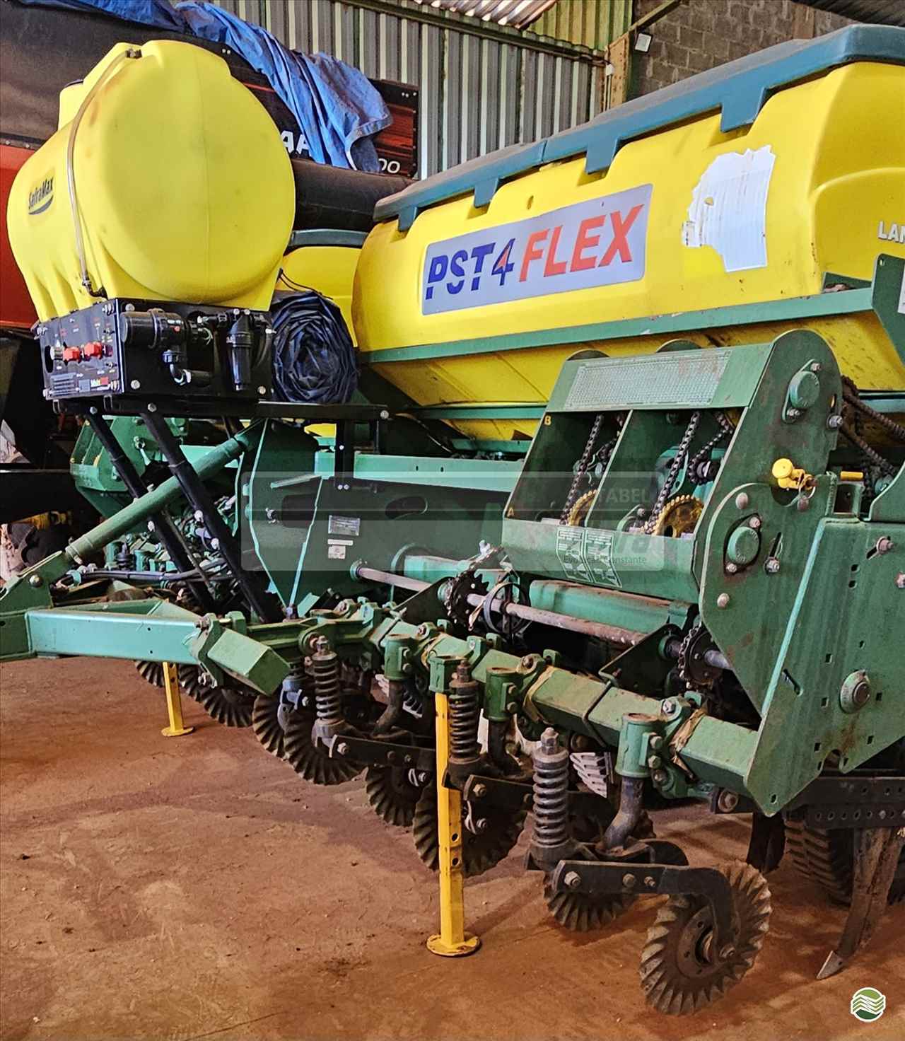 PLANTADEIRA TATU PST 4 FLEX Octabel - Stara RIBEIRAO PRETO SÃO PAULO SP