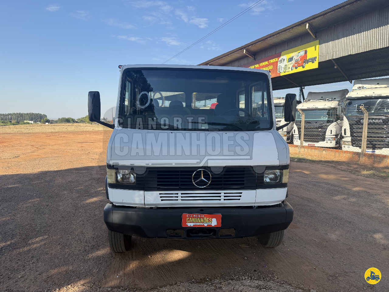 CAMINHAO MERCEDES-BENZ MB 710 Chassis 3/4 4x2 Cianorte Caminhões CIANORTE PARANÁ PR
