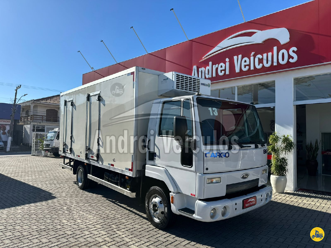 CARGO 816 de Andrei Veículos e Caminhões