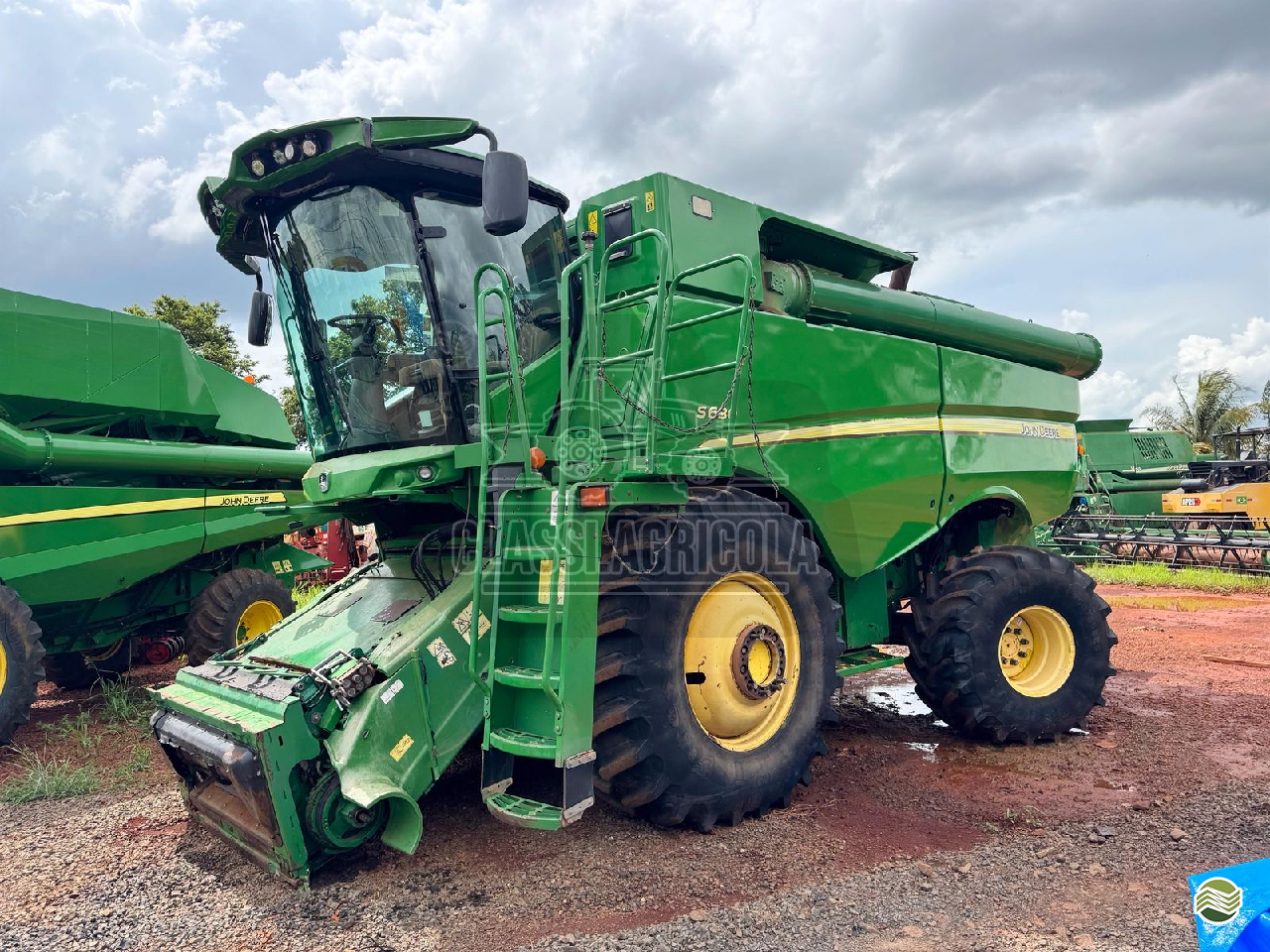 COLHEITADEIRA JOHN DEERE JOHN DEERE S680 Classi.Agrícola ASTORGA PARANÁ PR