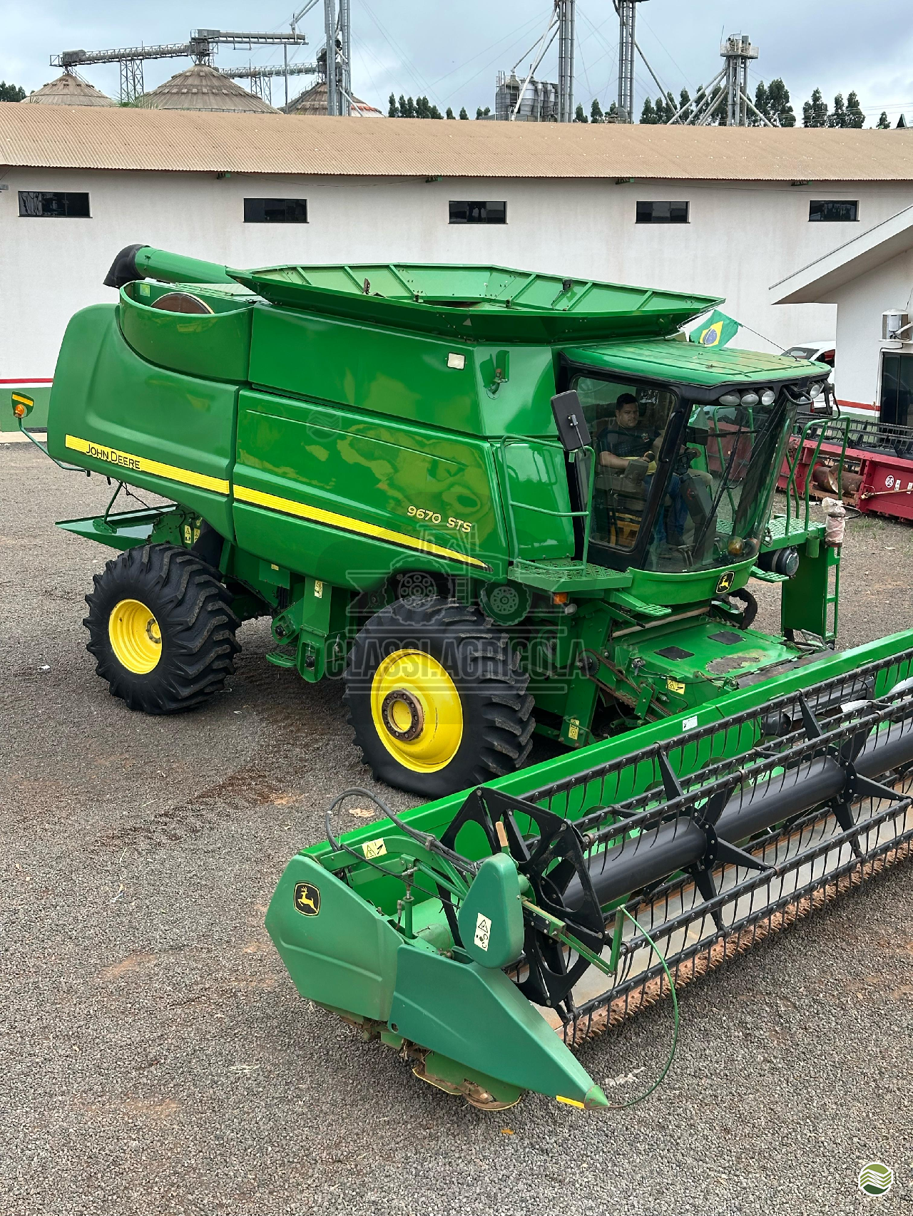 COLHEITADEIRA JOHN DEERE JOHN DEERE 9670 STS Classi.Agrícola ASTORGA PARANÁ PR