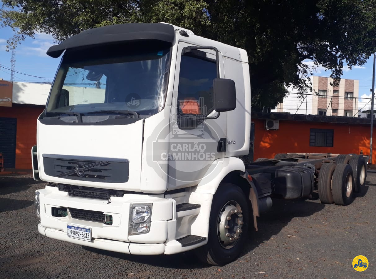 VOLVO VM 270 de Carlão Caminhões - Uberlândia