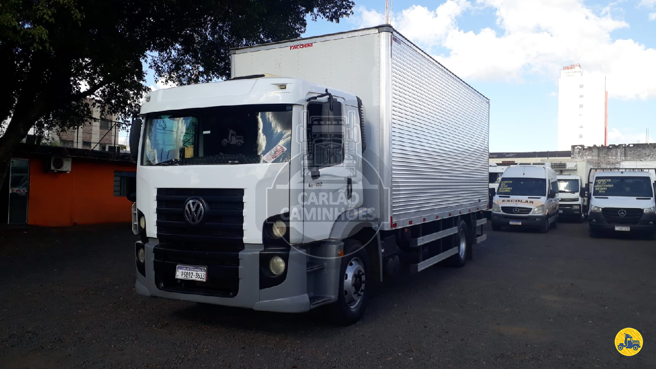 VW 13180 de Carlão Caminhões - Uberlândia