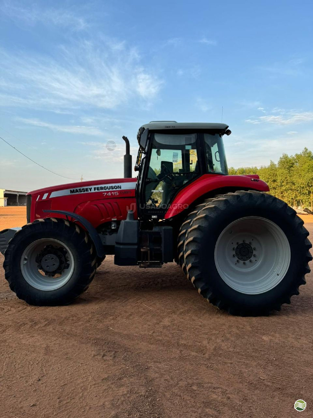 TRATOR MASSEY FERGUSON MF 7415 Tração 4x4 Usado Agro Máquinas Agrícolas RONDONOPOLIS MATO GROSSO MT
