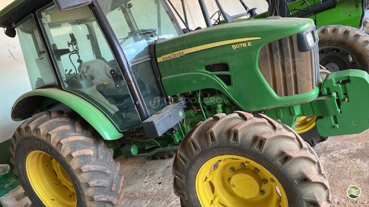 TRATOR JOHN DEERE JOHN DEERE 5078E Usado Agro Máquinas Agrícolas RONDONOPOLIS MATO GROSSO MT