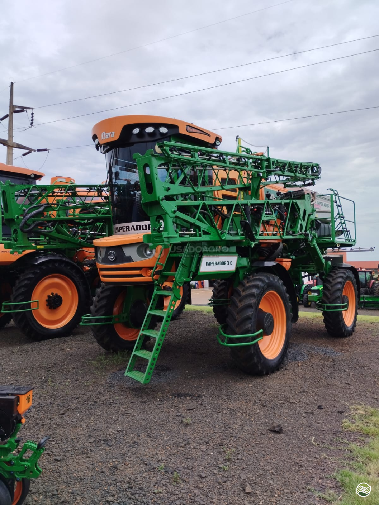 PULVERIZADOR STARA IMPERADOR 3.0 Usado Agro Máquinas Agrícolas RONDONOPOLIS MATO GROSSO MT