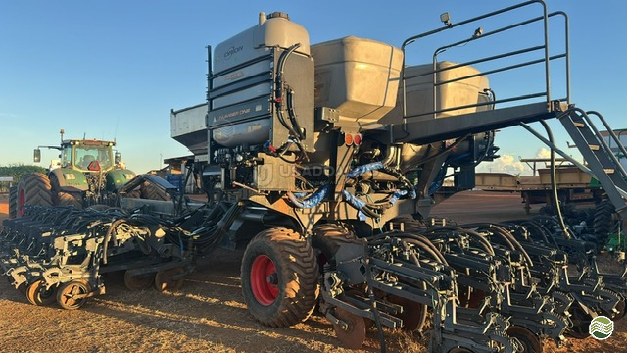 PLANTADEIRA FENDT MOMENTUM 40 Usado Agro Máquinas Agrícolas RONDONOPOLIS MATO GROSSO MT