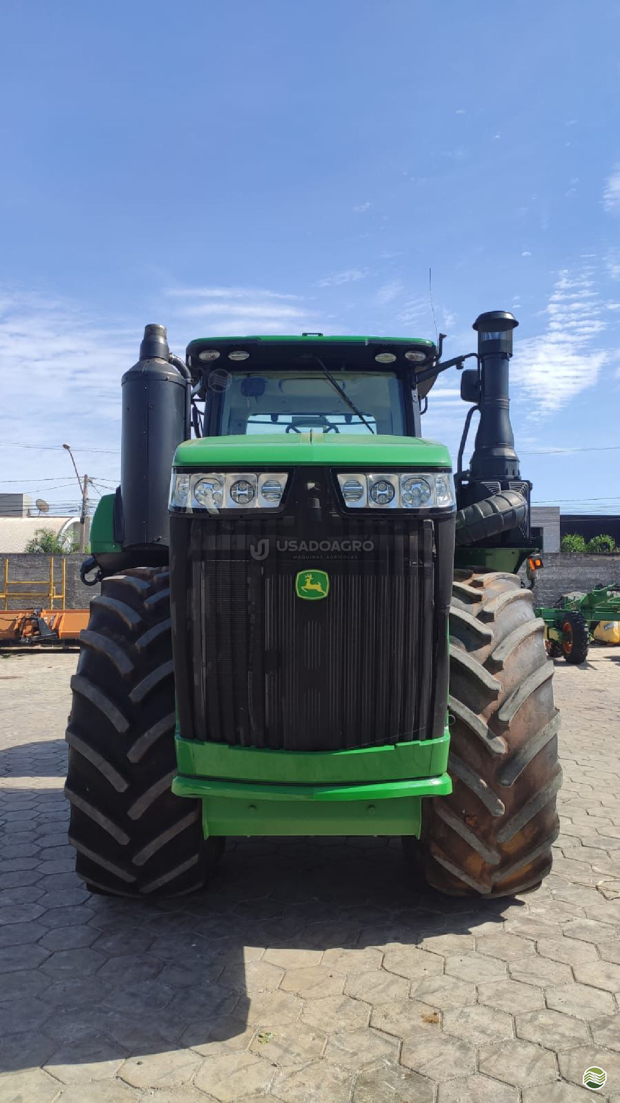 JOHN DEERE 9620R de Usado Agro Máquinas Agrícolas