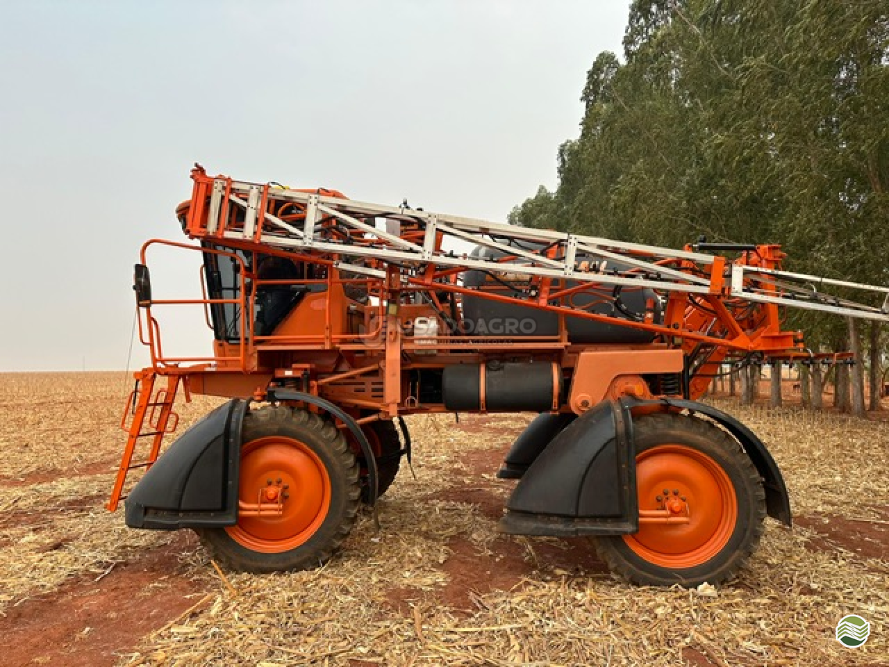 PULVERIZADOR JACTO UNIPORT 2000 PLUS Tração 4x4 Usado Agro Máquinas Agrícolas RONDONOPOLIS MATO GROSSO MT